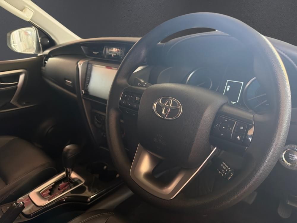 Toyota Fortuner 2.4 Gd-6 Rb 6At