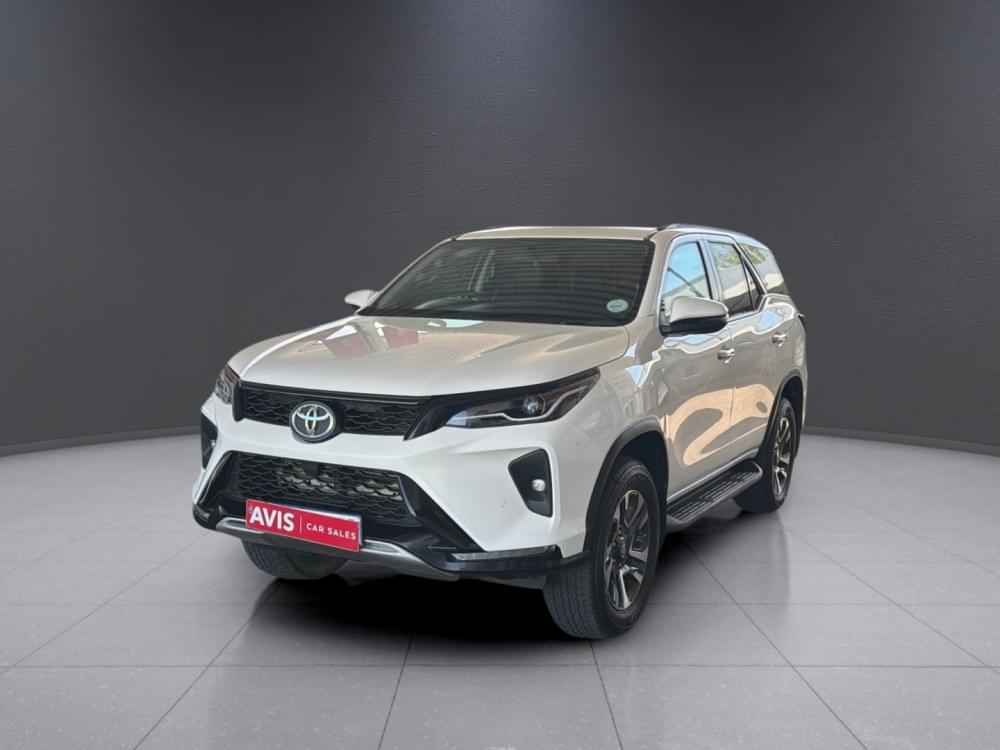 Toyota Fortuner 2.4 Gd-6 Rb At