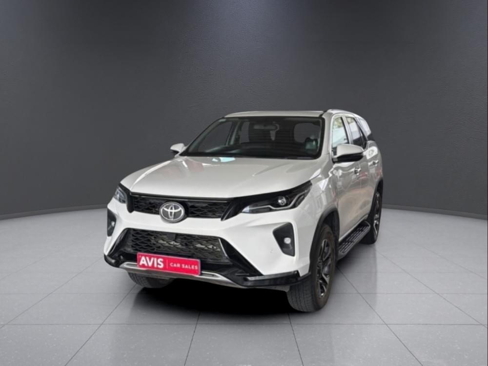 Toyota Fortuner 2.4 Gd-6 Rb At