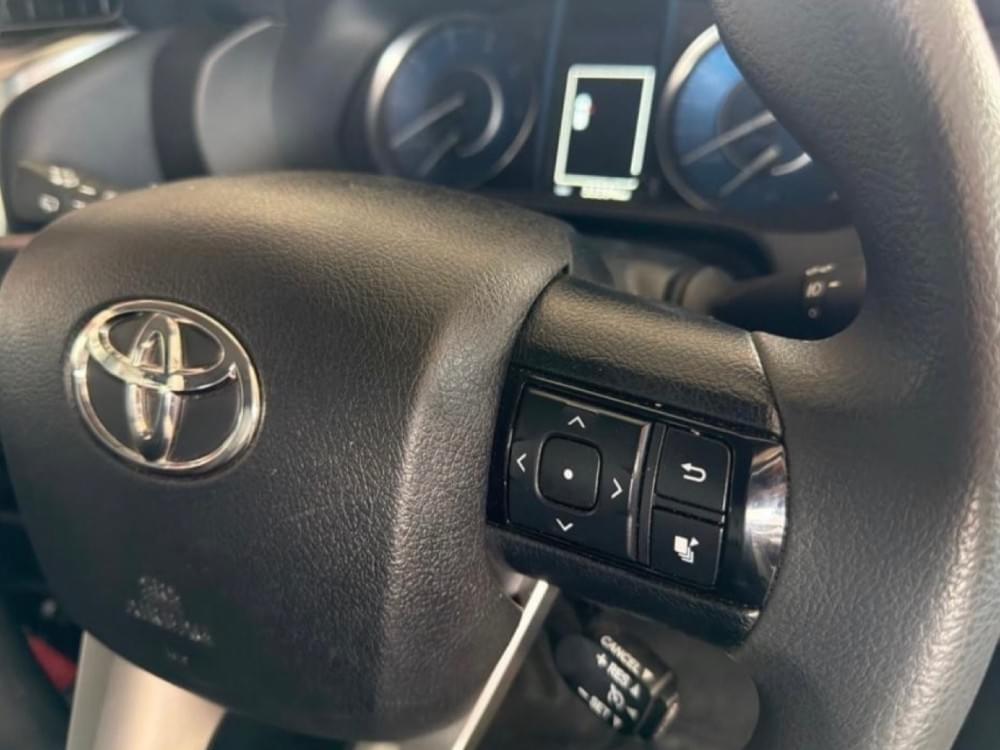 Toyota Fortuner 2.4 Gd-6 Rb At