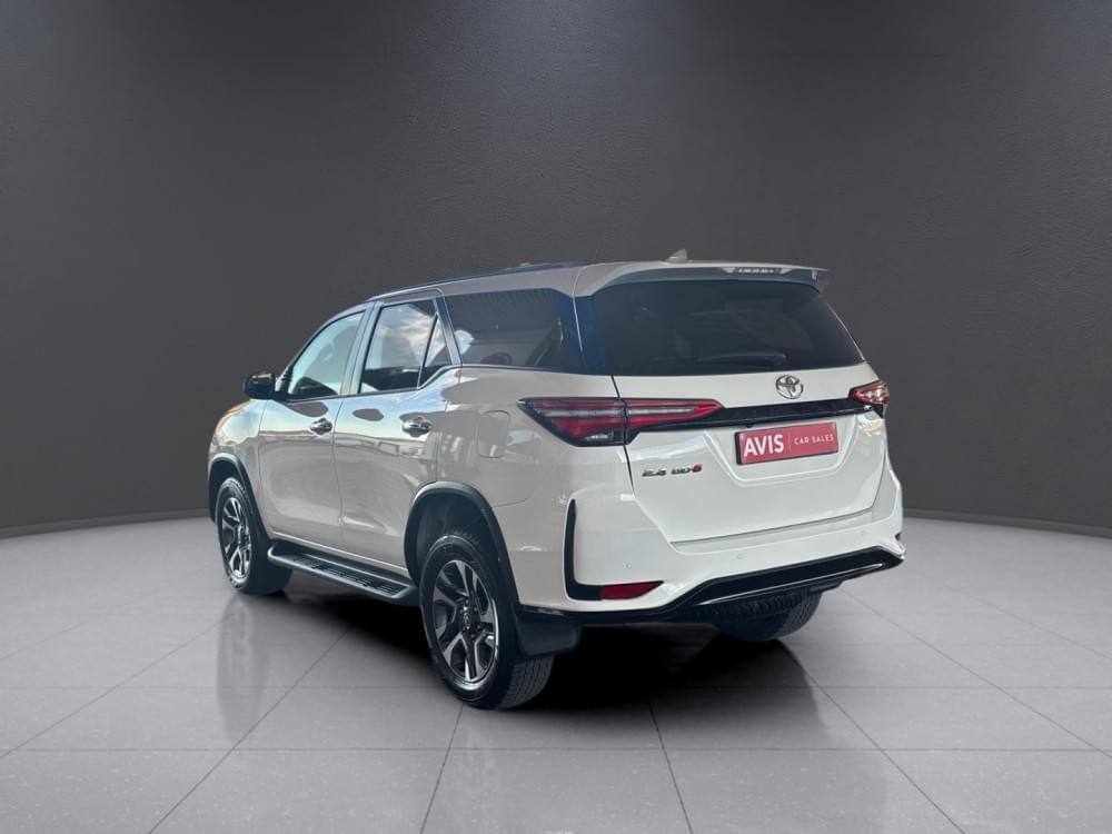 Toyota Fortuner 2.4 Gd-6 Rb 6At