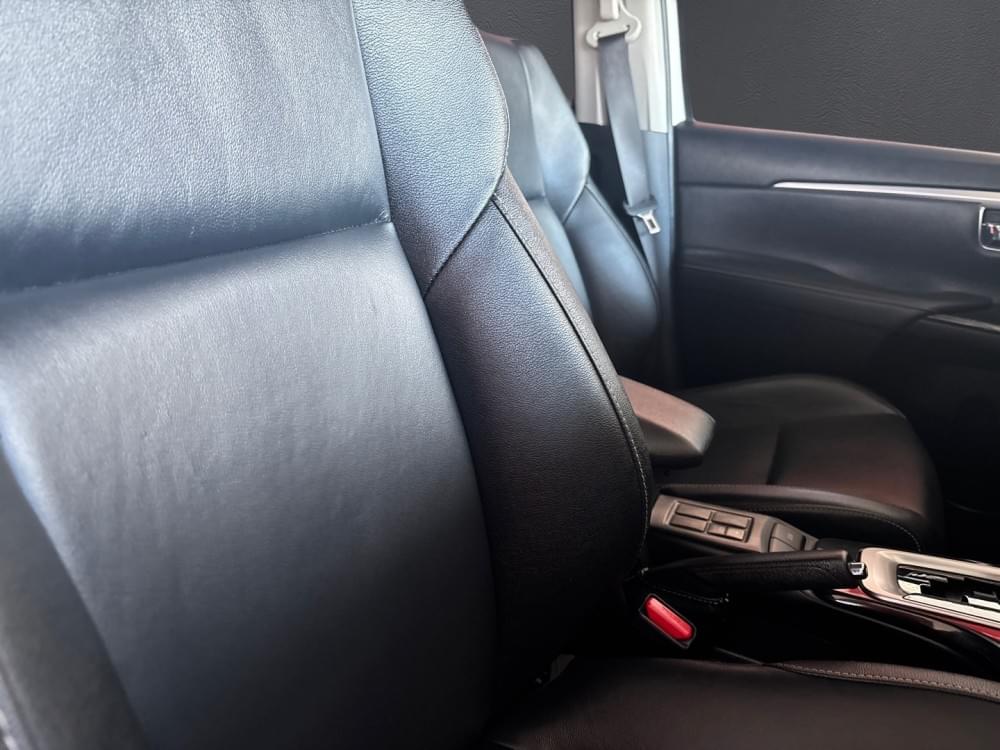 Toyota Fortuner 2.4 Gd-6 Rb 6At