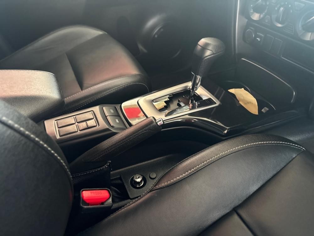 Toyota Fortuner 2.4 Gd-6 Rb 6At