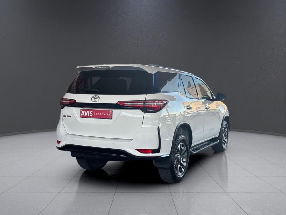 Toyota Fortuner 2.4 Gd-6 Rb 6At