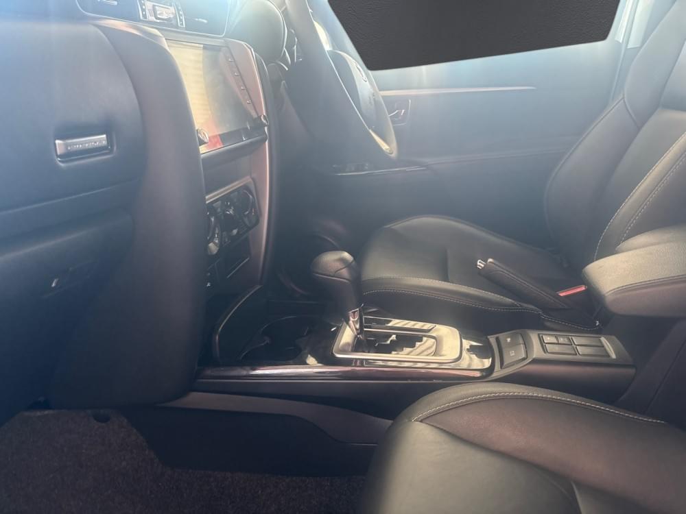 Toyota Fortuner 2.4 Gd-6 Rb 6At