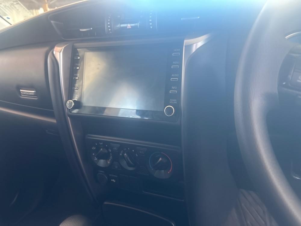 Toyota Fortuner 2.4 Gd-6 Rb 6At