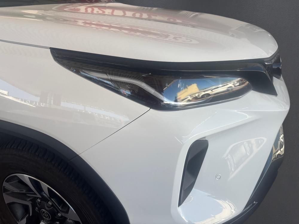 Toyota Fortuner 2.4 Gd-6 Rb 6At