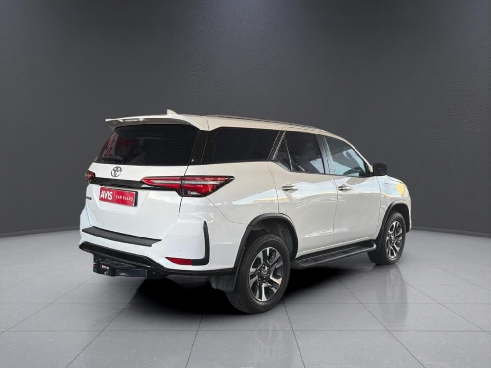Toyota Fortuner 2.4 Gd-6 Rb 6At