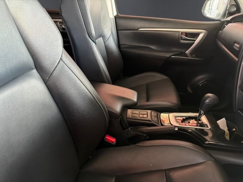 Toyota Fortuner 2.4 Gd-6 Rb 6At