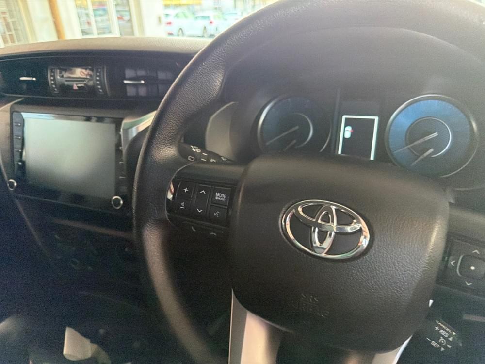 Toyota Fortuner 2.4 Gd-6 Rb 6At