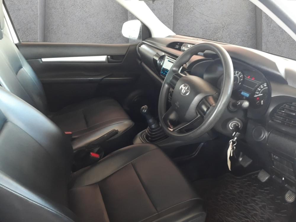 Toyota Hilux 2.7 Vvti S Ac