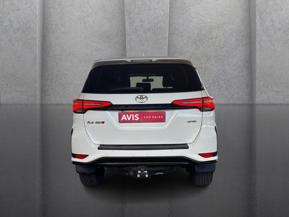 Toyota Fortuner 2.4 Gd-6 4X4 At