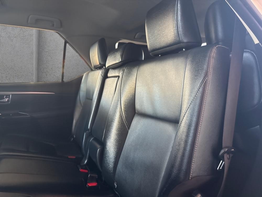 Toyota Fortuner 2.4 Gd-6 4X4 At