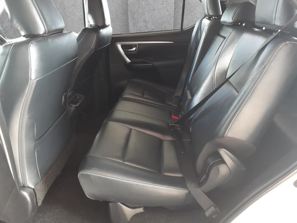 Toyota Fortuner 2.4 Gd-6 4X4 At