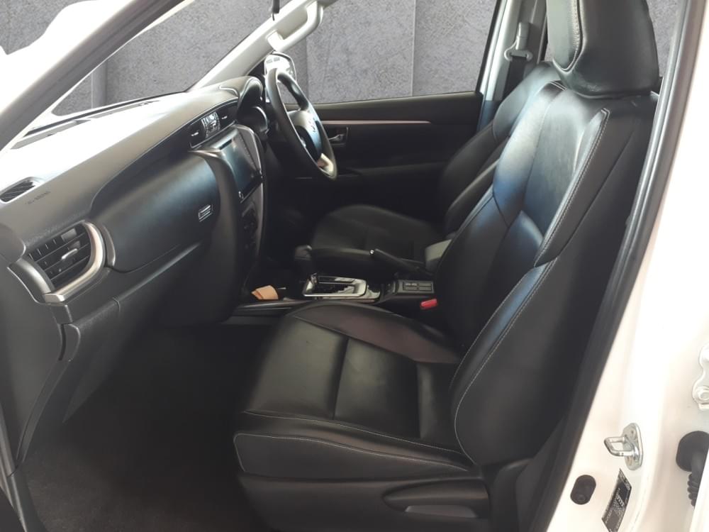 Toyota Fortuner 2.4 Gd-6 4X4 At