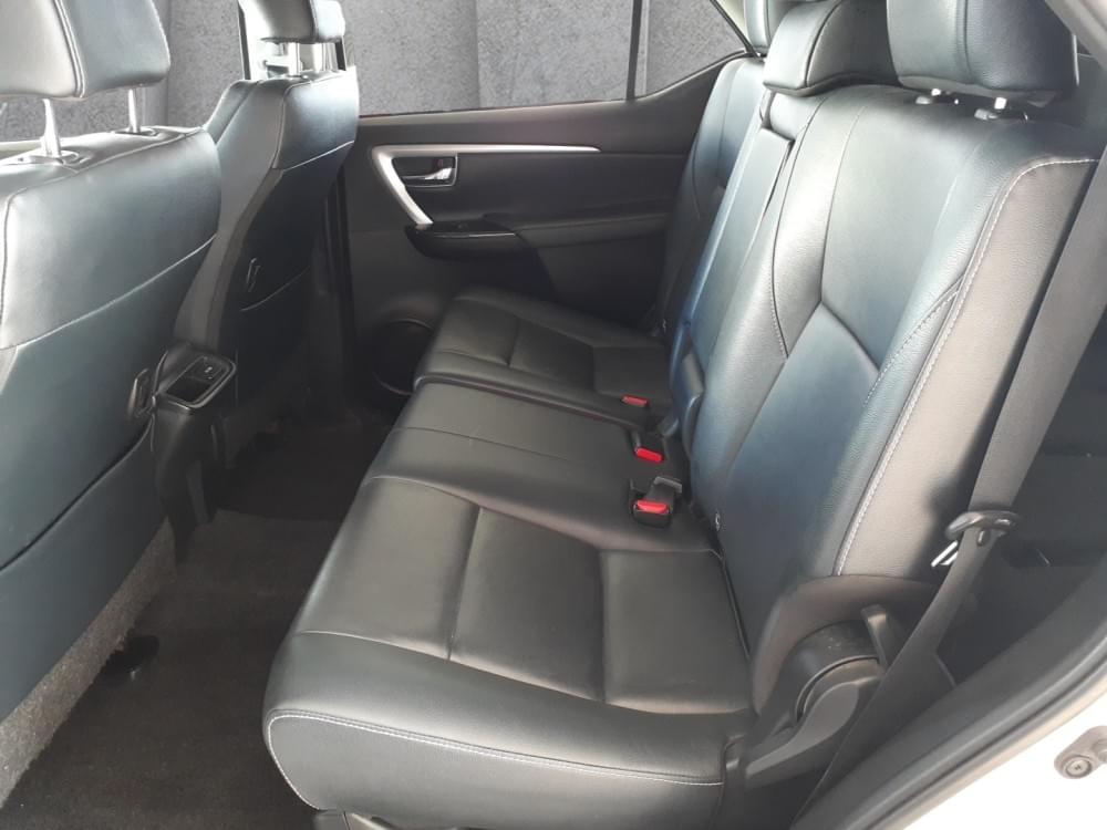 Toyota Fortuner 2.4 Gd-6 4X4 At