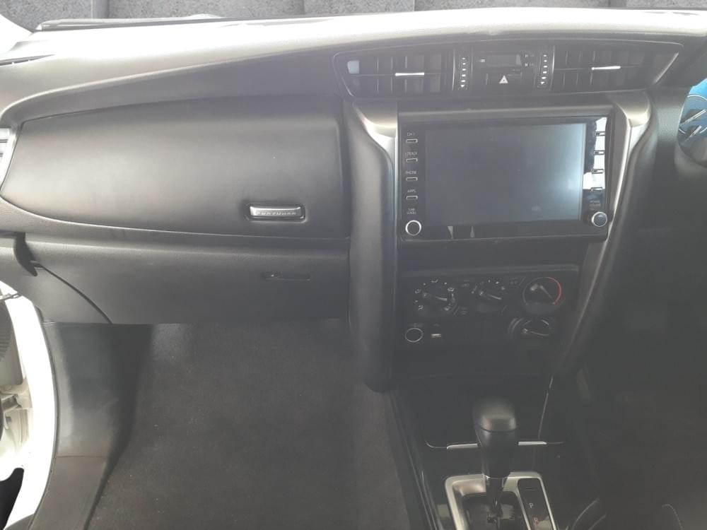 Toyota Fortuner 2.4 Gd-6 4X4 At
