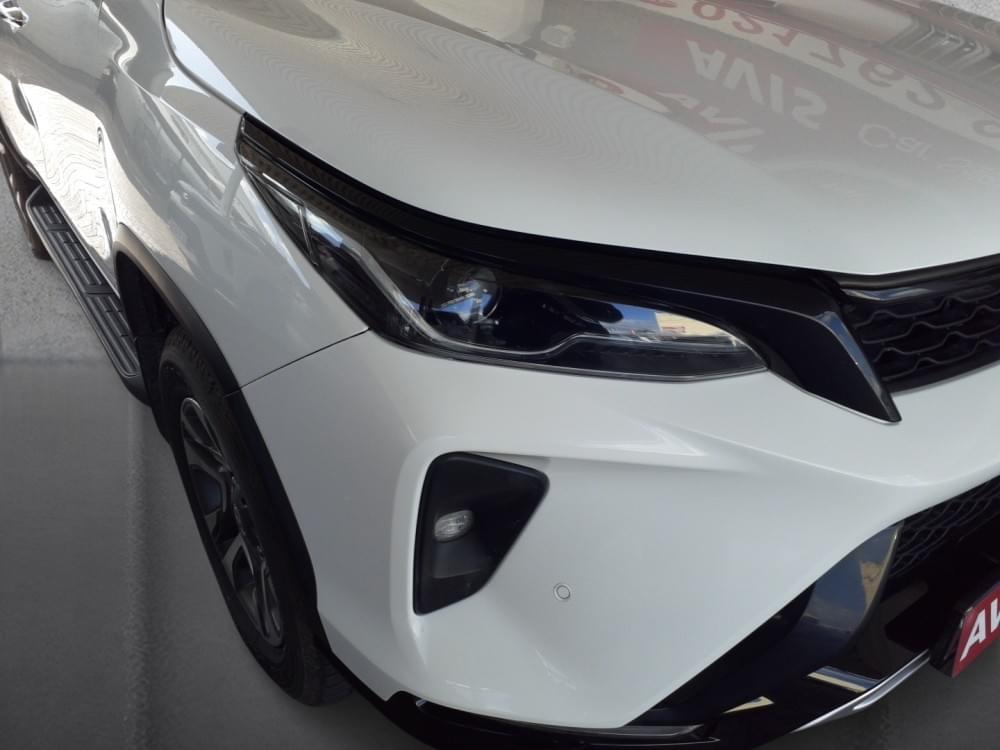 Toyota Fortuner 2.4 Gd-6 4X4 At