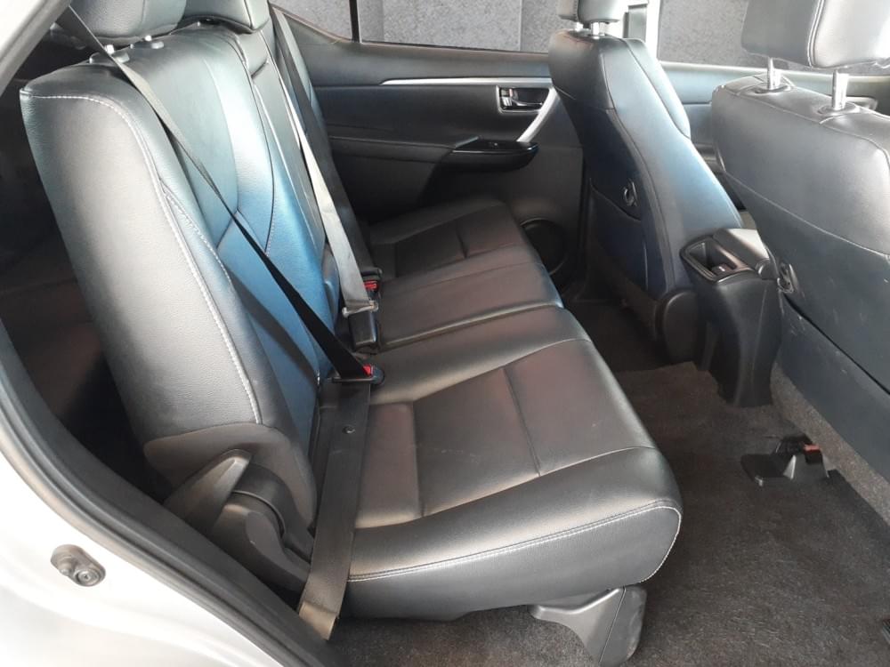Toyota Fortuner 2.4 Gd-6 4X4 At