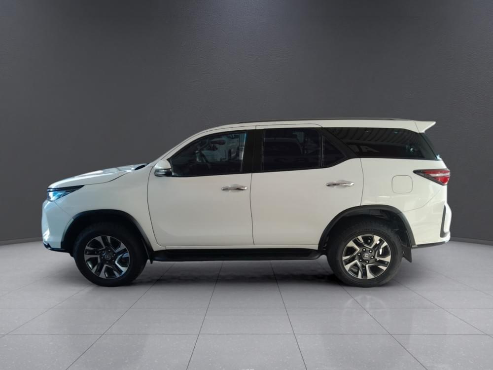 Toyota N/A 2.4 Gd-6 4X4 6At