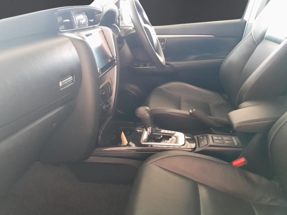 Toyota N/A 2.4 Gd-6 4X4 6At