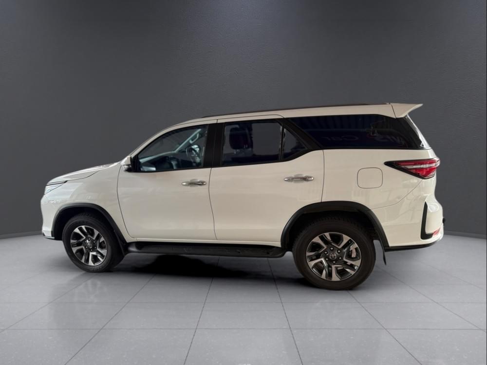 Toyota Fortuner 2.4 Gd-6 4X4 6At