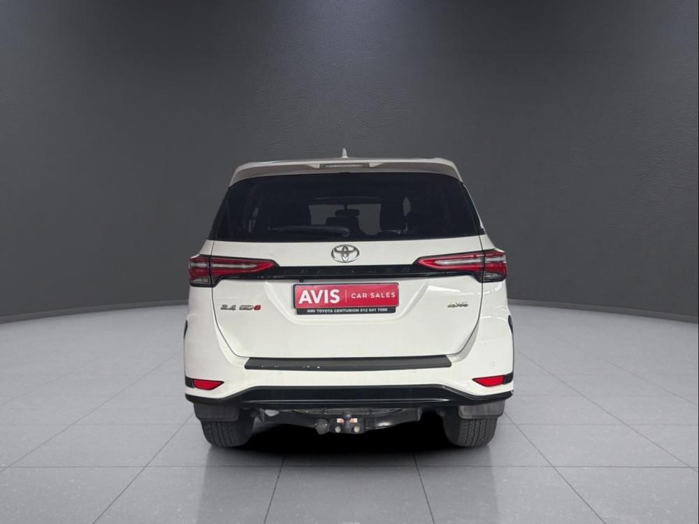 Toyota Fortuner 2.4 Gd-6 4X4 6At