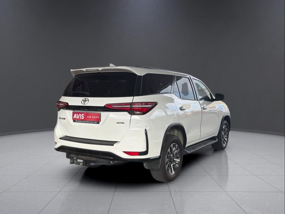 Toyota Fortuner 2.4 Gd-6 4X4 6At