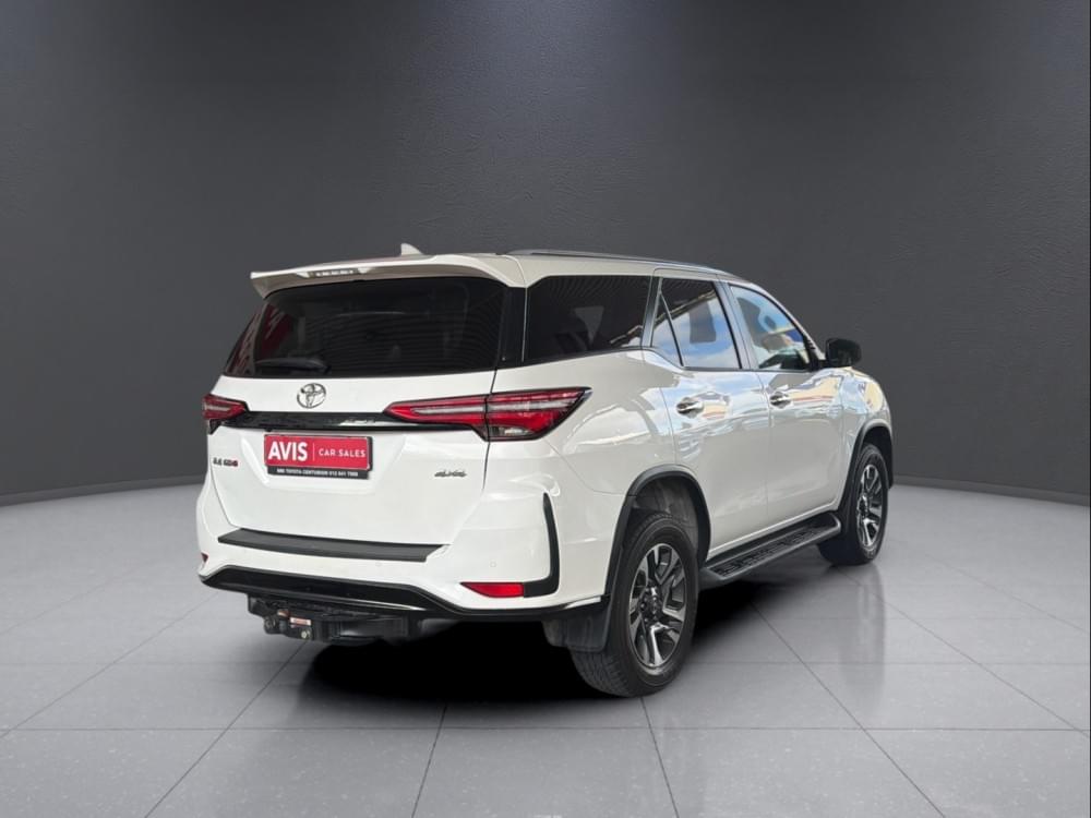 Toyota Fortuner 2.4 Gd-6 4X4 6At