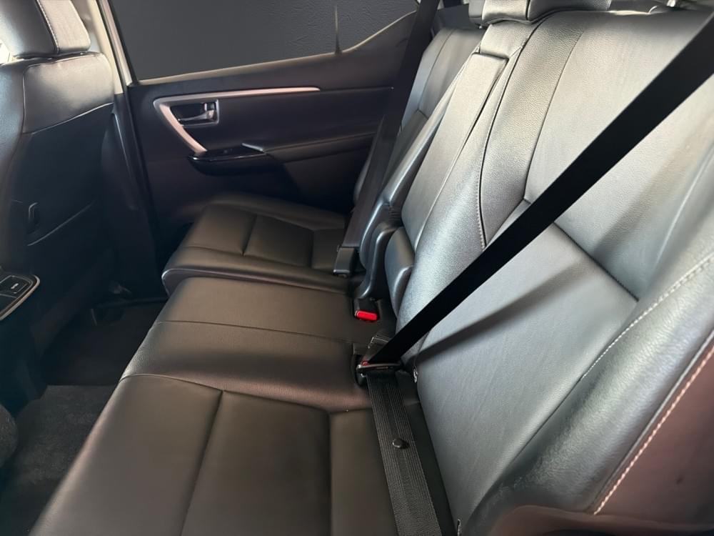 Toyota Fortuner 2.4 Gd-6 4X4 6At