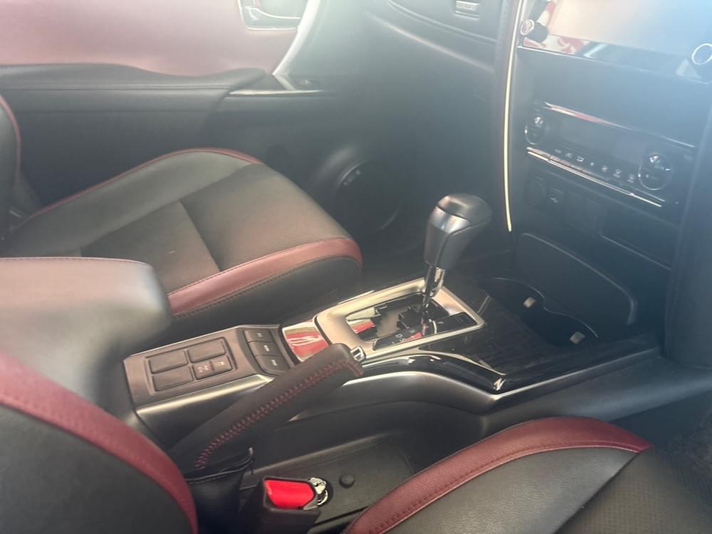 Toyota N/A 2.8 Gd-6 Rb At