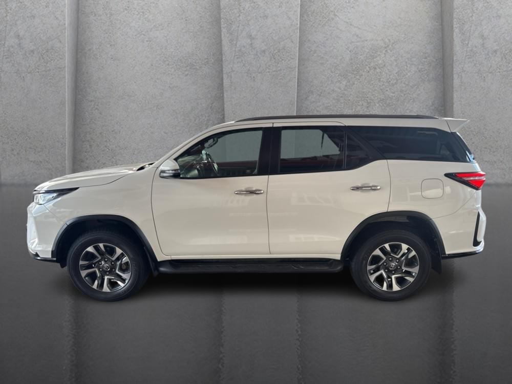 Toyota Fortuner 2.8 Gd-6 Rb At