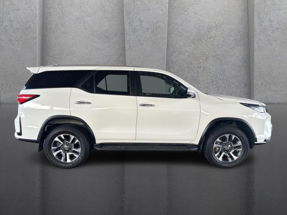 Toyota Fortuner 2.8 Gd-6 Rb At