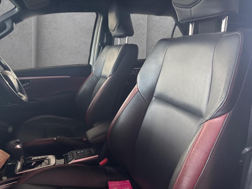 Toyota Fortuner 2.8 Gd-6 Rb At