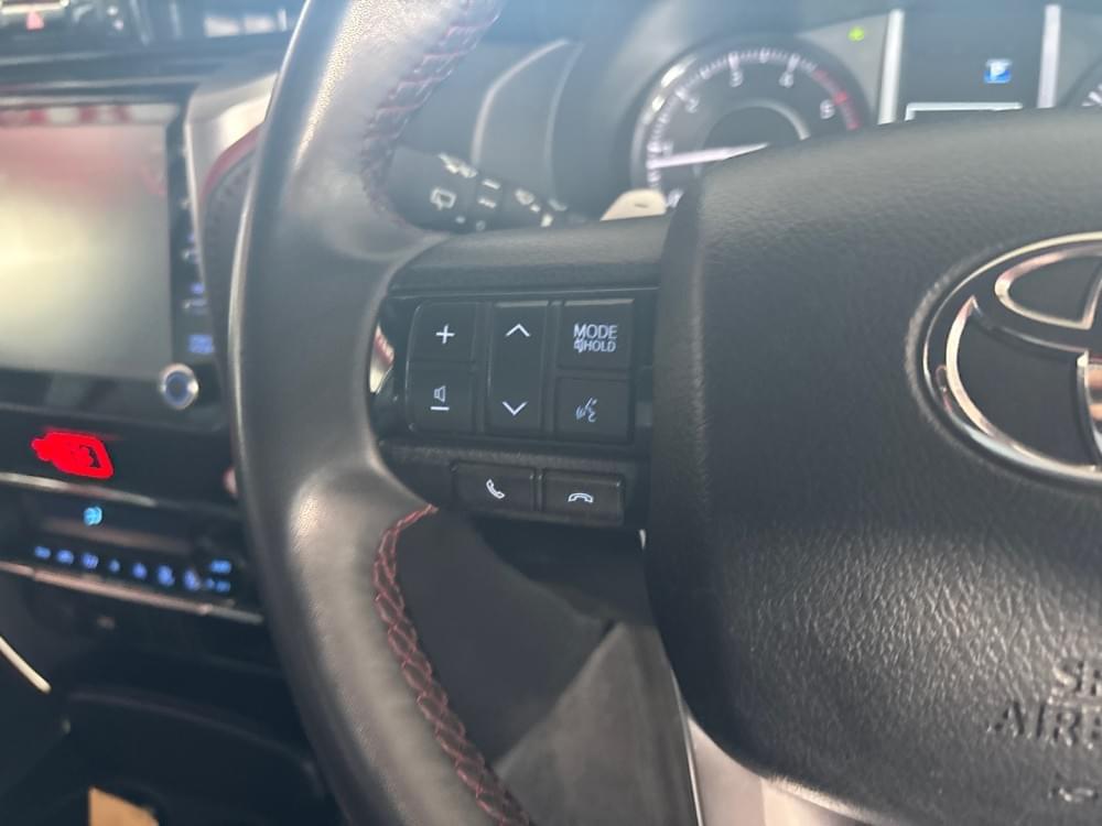 Toyota Fortuner 2.8 Gd-6 Rb At