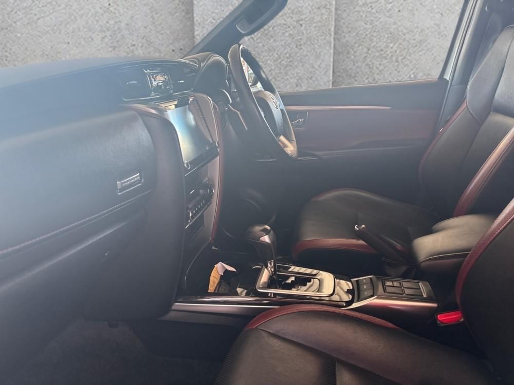 Toyota Fortuner 2.8 Gd-6 Rb 6At Bt