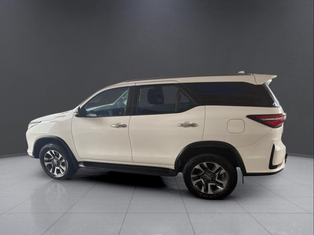 Toyota Fortuner 2.8 Gd-6 Rb At