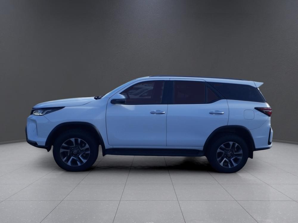 Toyota Fortuner 2.8 Gd-6 Rb At