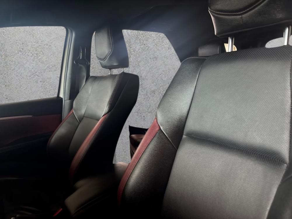 Toyota Fortuner 2.8 Gd-6 Rb At