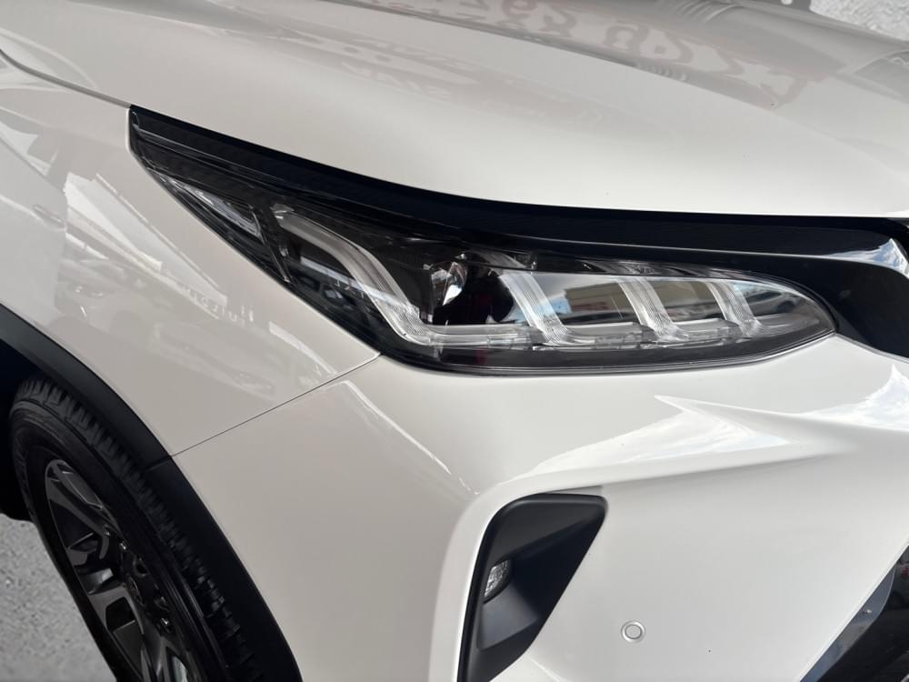 Toyota Fortuner 2.8 Gd-6 Rb At