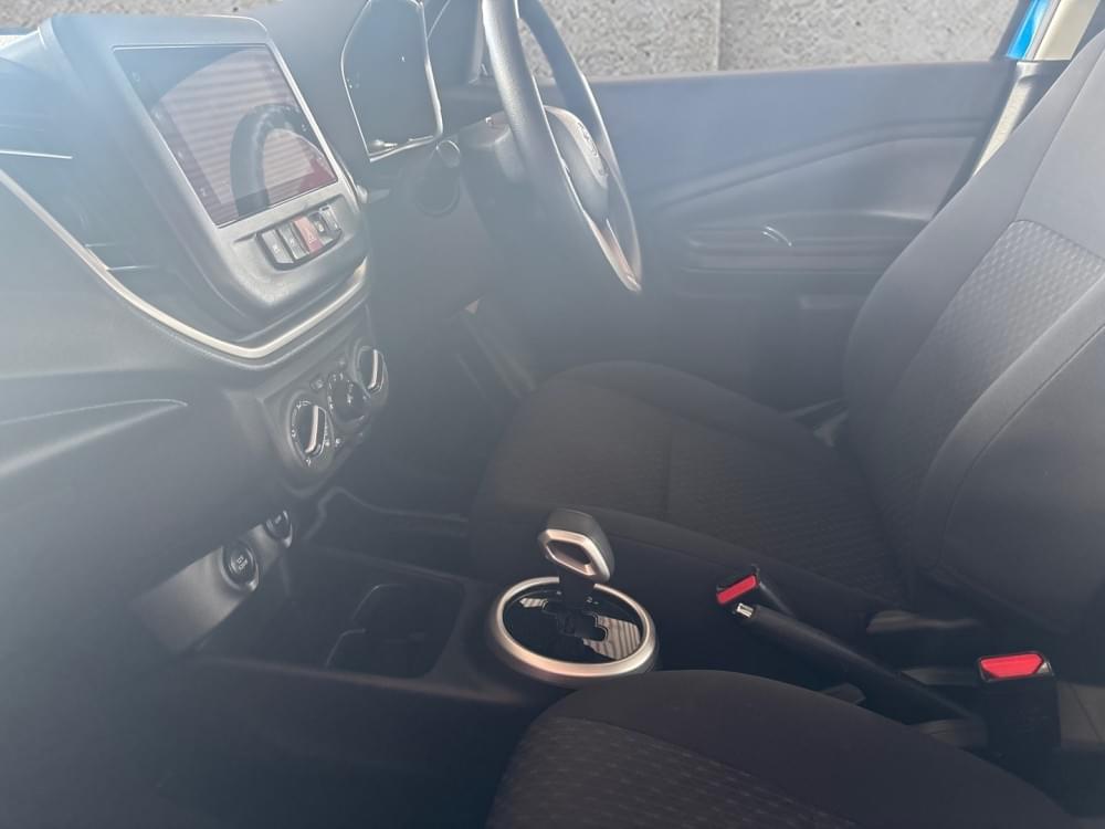 Toyota Vitz 1.0 Xr Amt