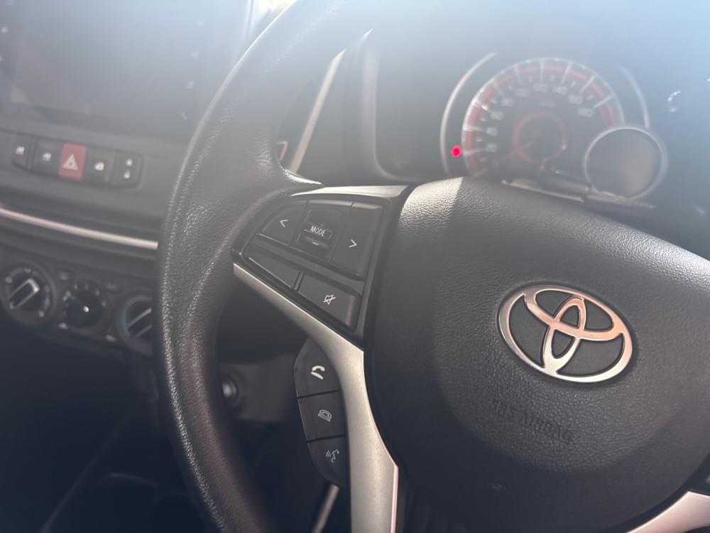 Toyota Vitz 1.0 Xr Amt