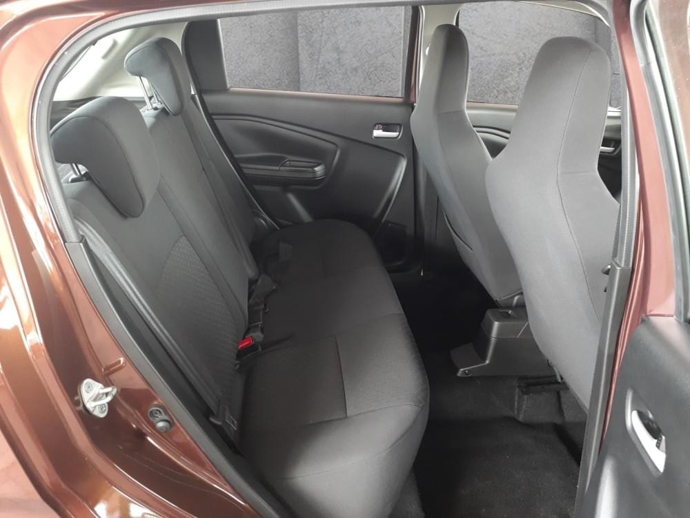 Toyota Vitz 1.0 Xr Amt