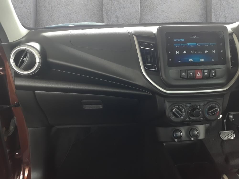 Toyota Vitz 1.0 Xr Amt