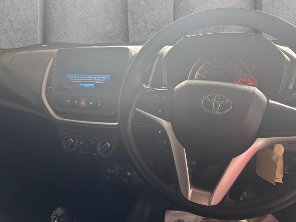 Toyota Vitz 1.0 Xr