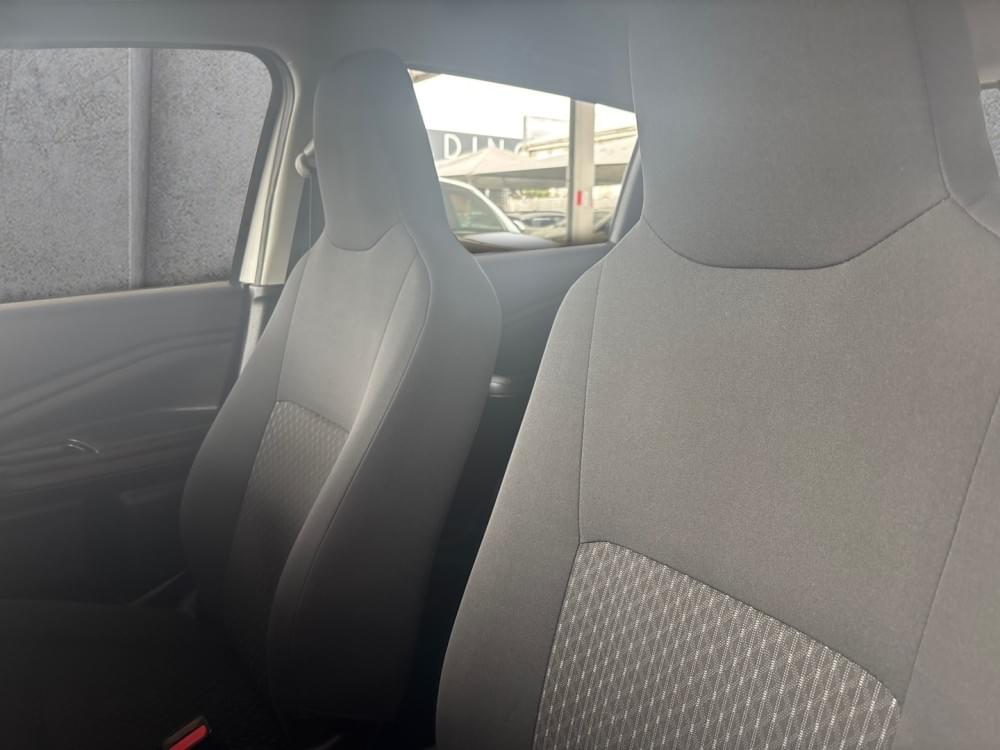 Toyota Vitz 1.0 Xr