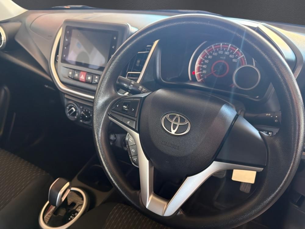 Toyota Vitz 1.0 Xr Amt