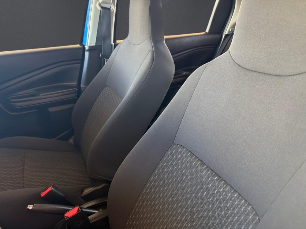 Toyota Vitz 1.0 Xr Amt