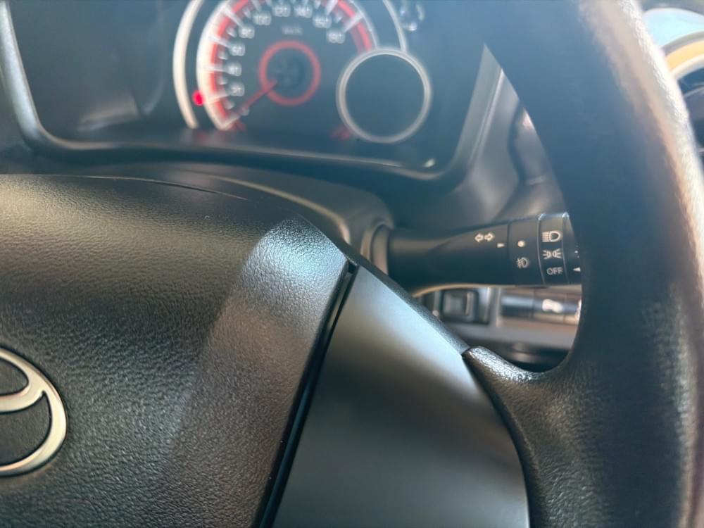 Toyota Vitz 1.0 Xr Amt