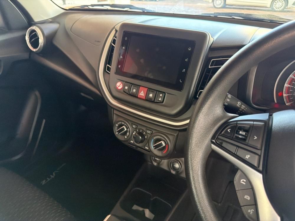 Toyota Vitz 1.0 Xr Amt